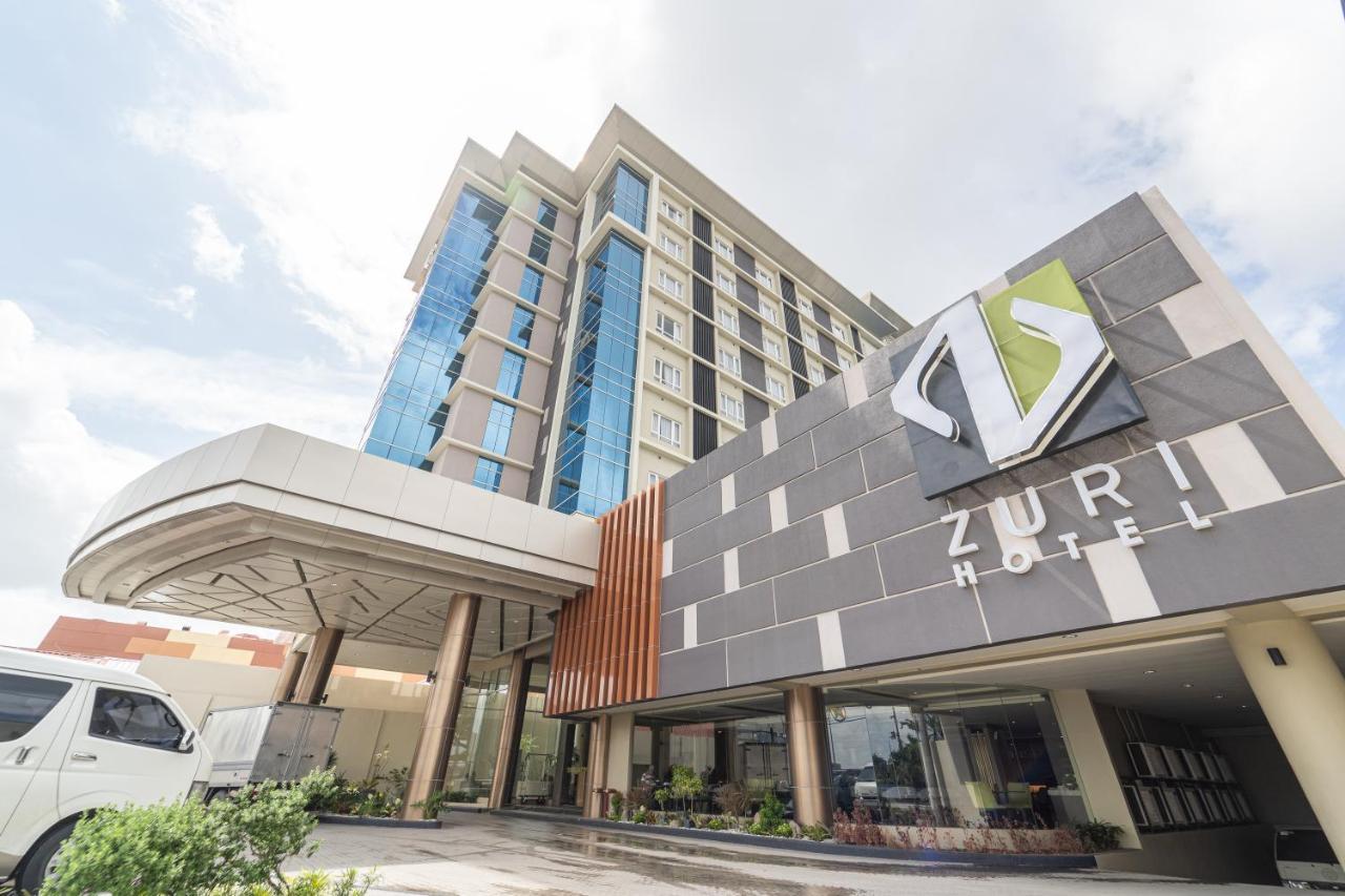 Zuri Hotel Iloilo Esterno foto